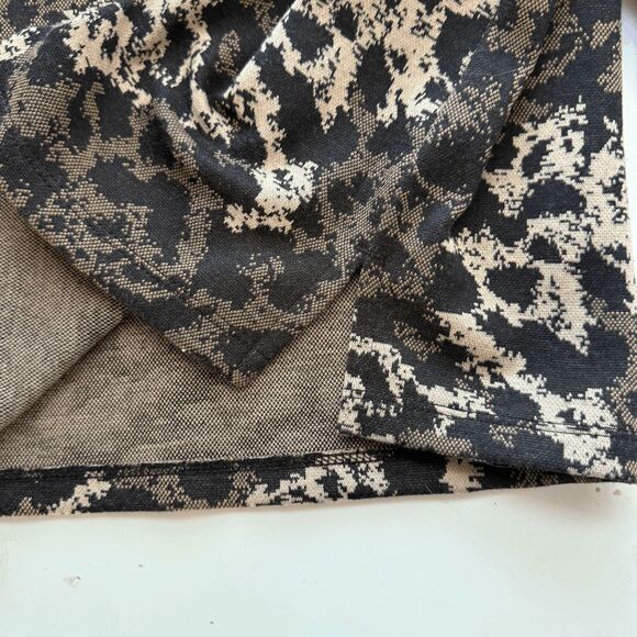 Investments Animal Print, 3/4 Sleeve Tunic with Mock Turtleneck. - Picture 6 of 7